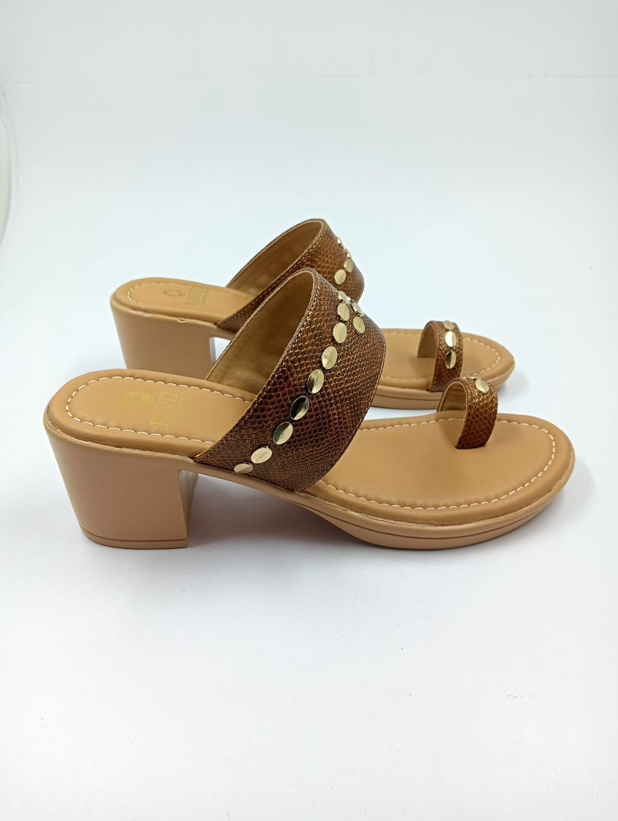 Elegant brown block-heel sandals